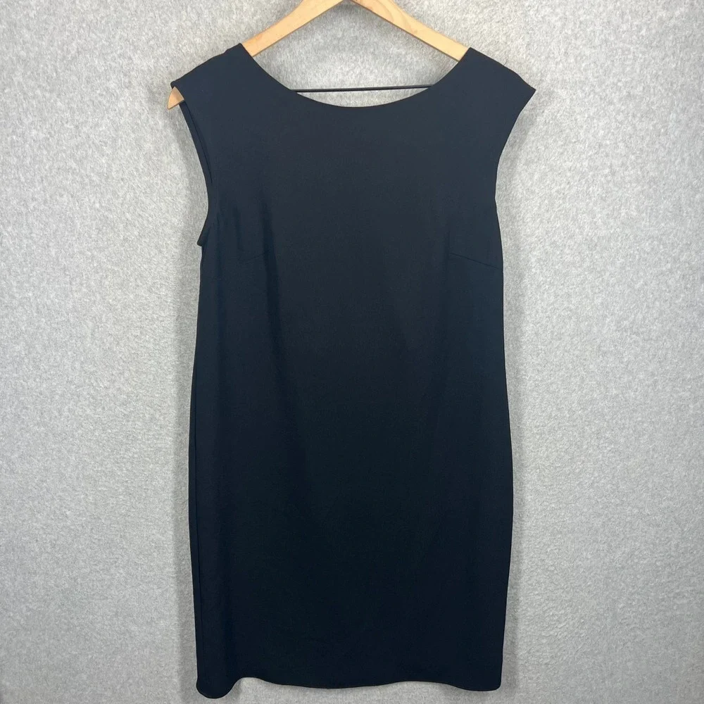 Trina Turk Shift Dress Women M Black Cowl Back Sleeveless Mini EUC